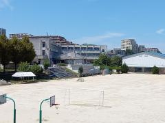 三原台小学校