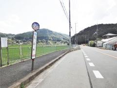 「口山内」バス停留所
