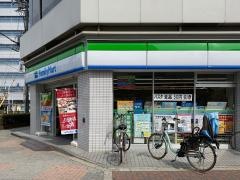ファミリーマート　布施広小路店