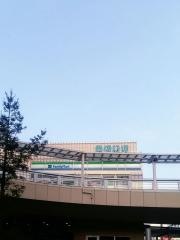 ファミリーマート　新豊橋駅店