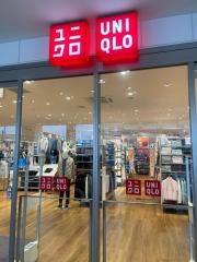 ユニクロ　クロスモール豊田陣中店