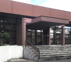 日高図書館