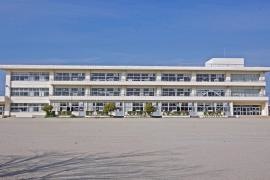 上陽小学校