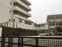 新木戸小学校