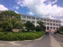 府中町立府中緑ヶ丘中学校