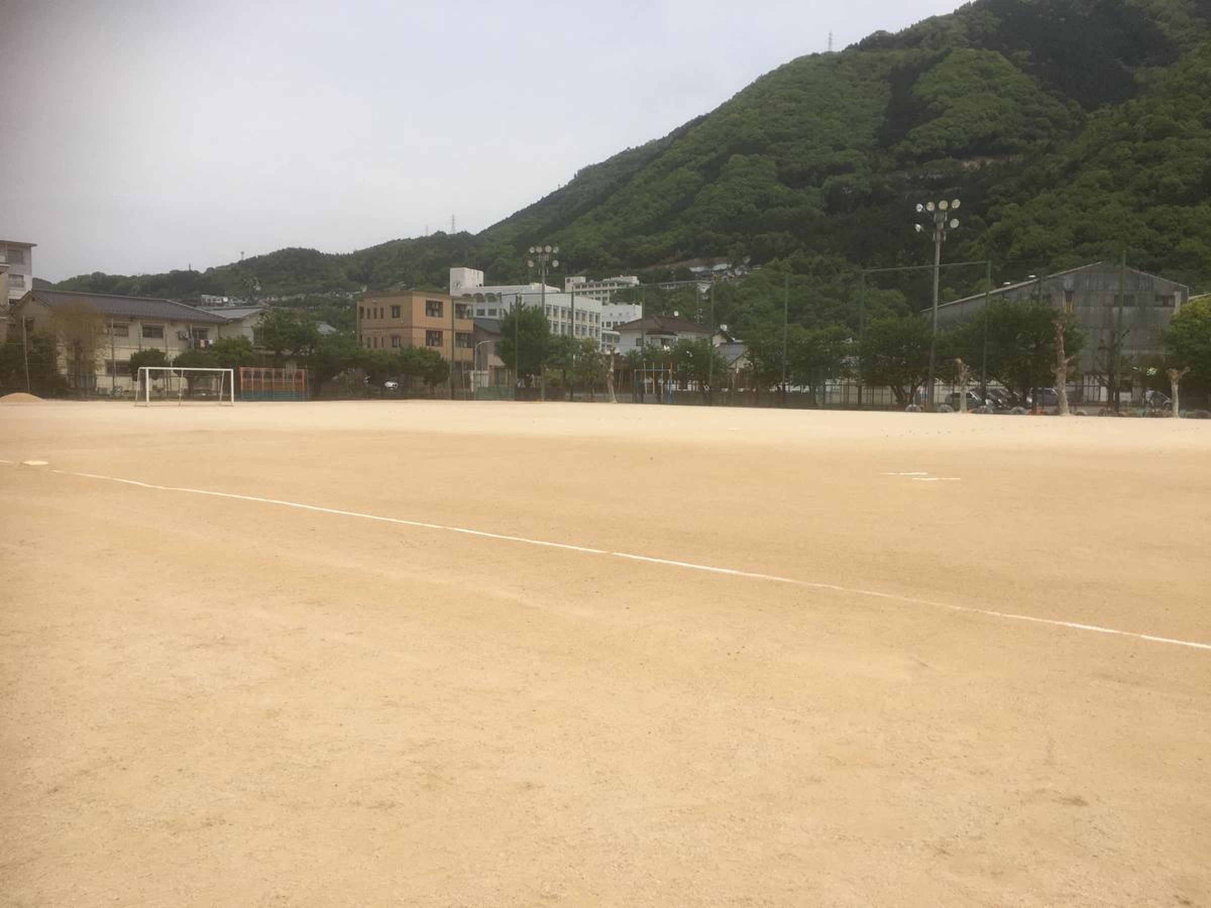 可 部 南 小学校