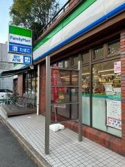 ファミリーマート　博多対馬小路店