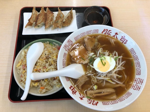 豚太郎 広江店／ホームメイト