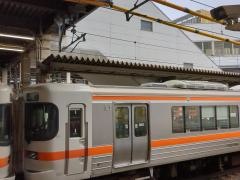 刈谷駅