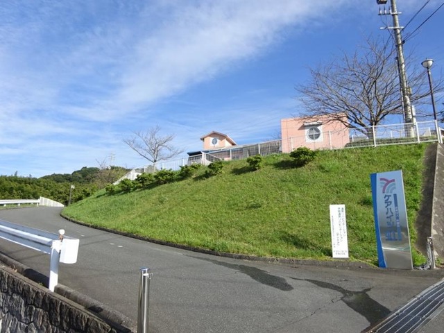 ケアハイツ虹 施設外観