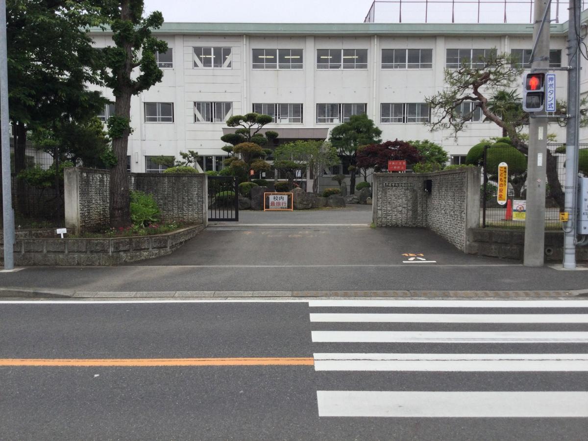 正門です！
