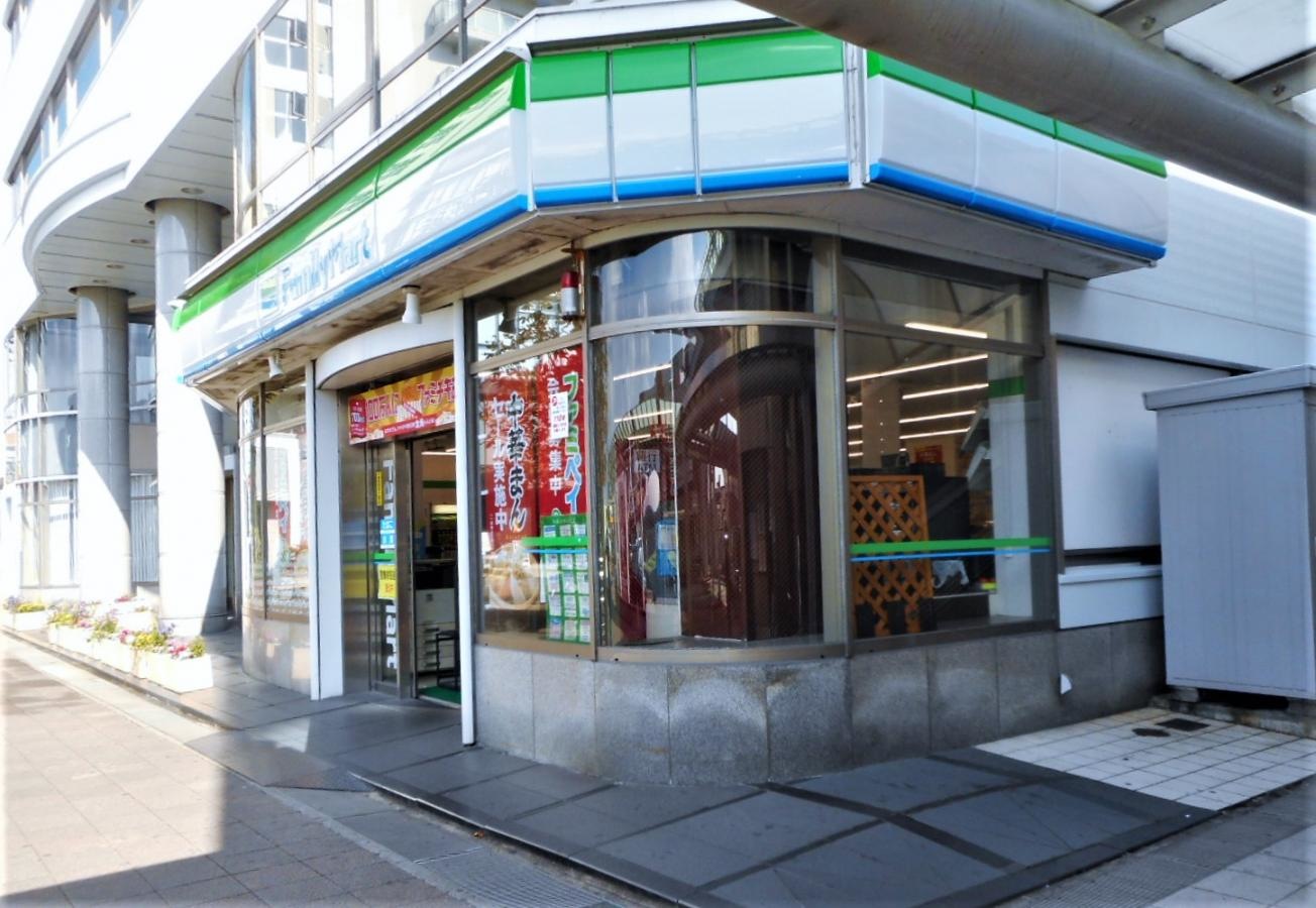 正面外観