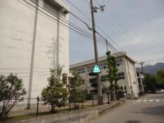 中萩小学校