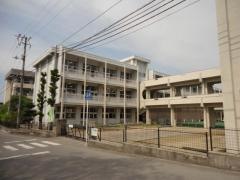 中萩小学校