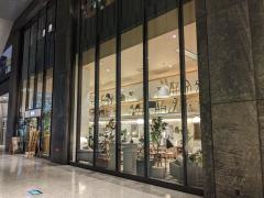 アクタス・梅田店