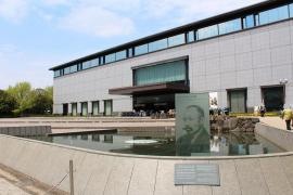 東京国立博物館　平成館