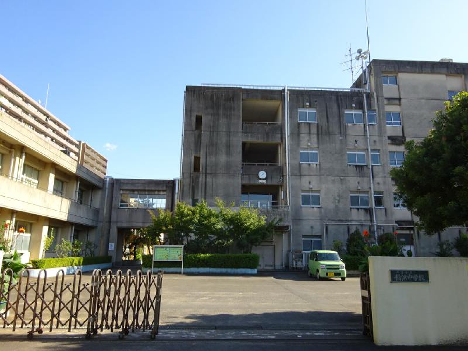 千葉市立稲浜中学校の評判と進学実績は？学区や部活動・制服まで徹底解説