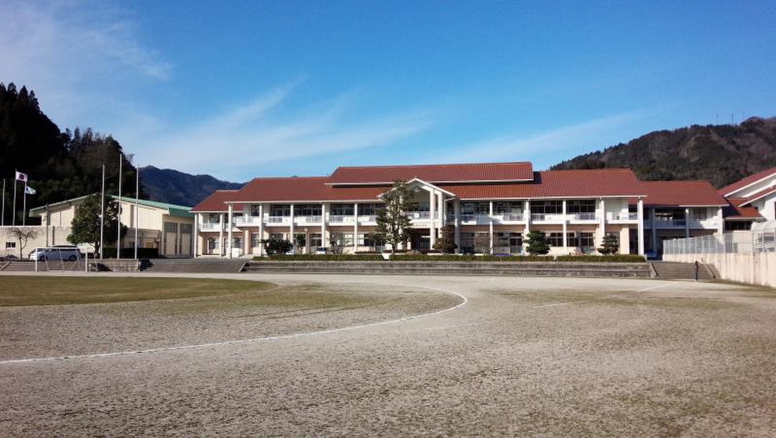 江津市立桜江小学校