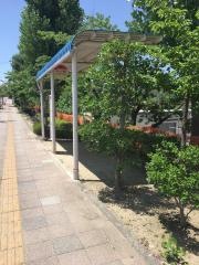 「グランド南口」バス停留所