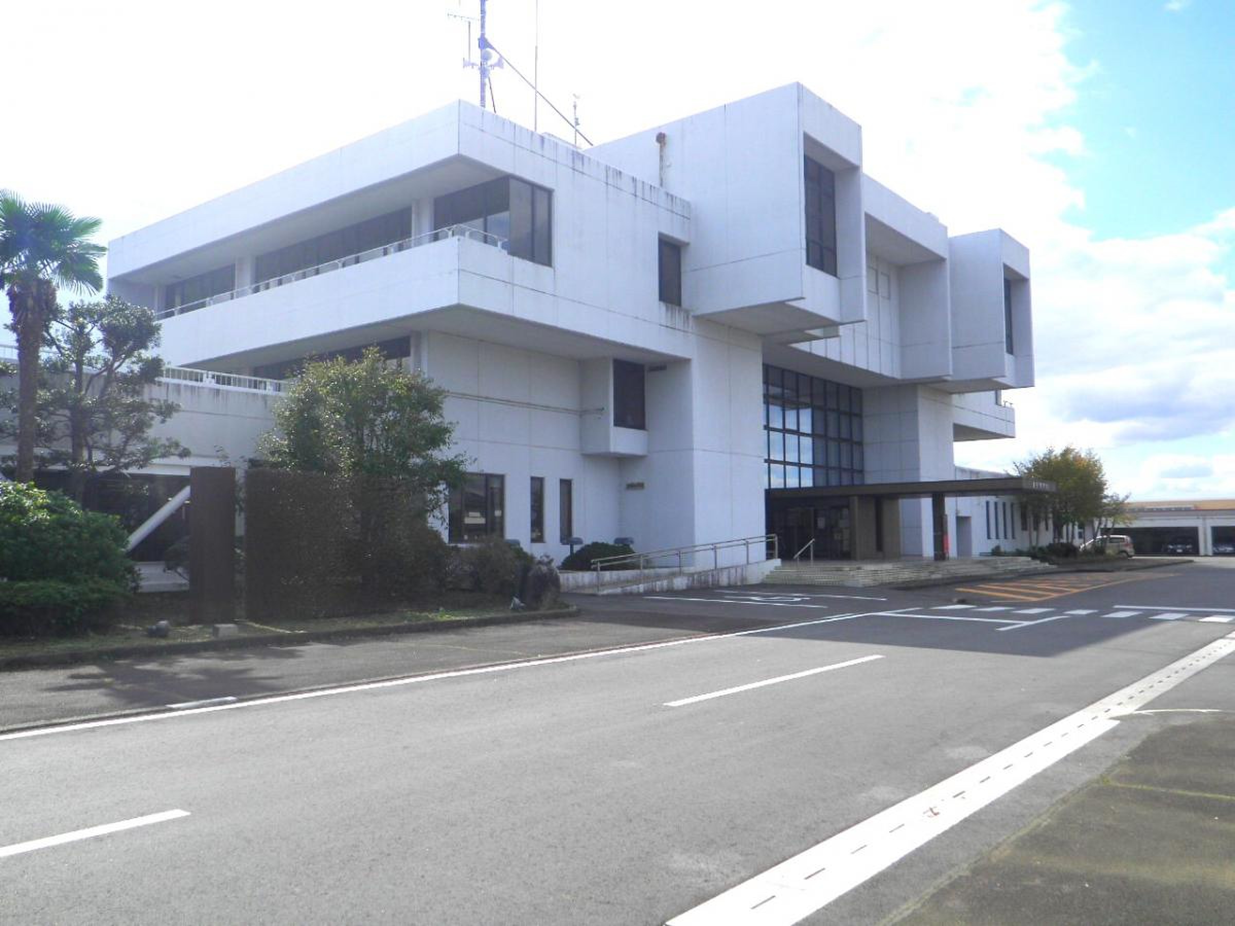 益子 町 役場