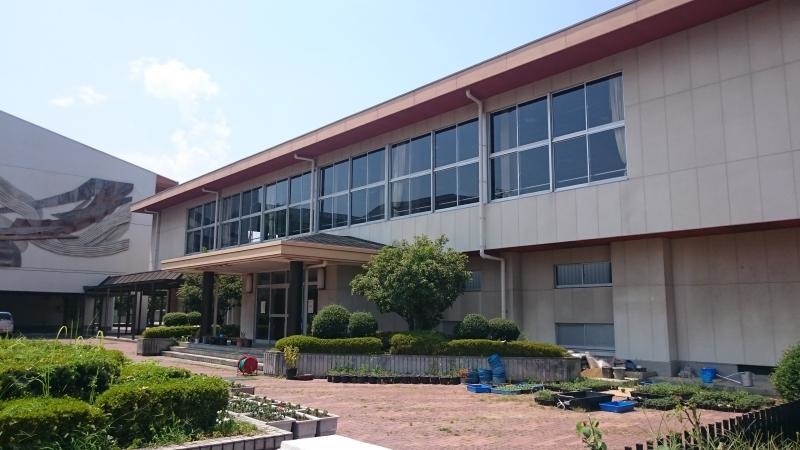 甲府市立上条中学校