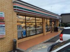 セブンイレブン　京田辺興戸塚ノ本店