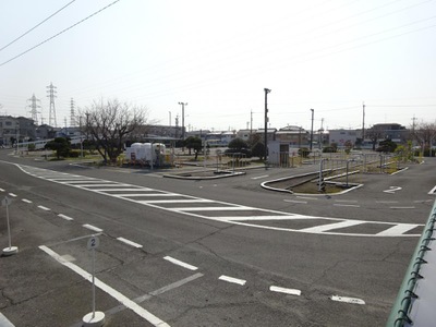 スタディピア 八尾自動車教習所 八尾市高安町南 スタディピア 八尾自動車教習所 八尾市高安町南