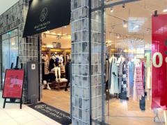 ＢＥＡＵＴＹ　&　ＹＯＵＴＨ　ＵＮＩＴＥＤ　ＡＲＲＯＷＳ　神戸三宮店