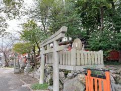 花山稲荷神社