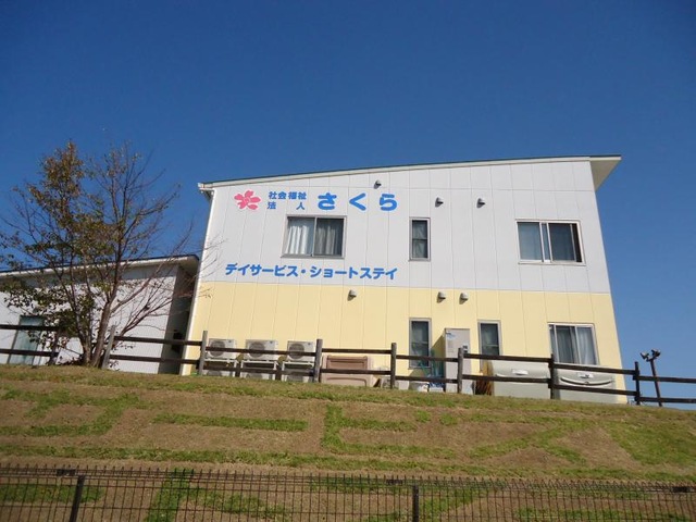 レジデンスケア　ララさくら 施設外観