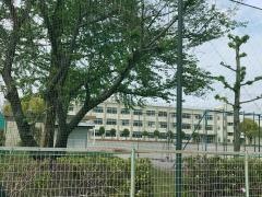 篠田小学校