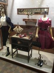 ａｘｅｓ　ｆｅｍｍｅ　ベルモール店