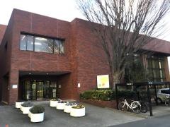 綾瀬市立図書館