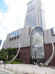 梅田芸術劇場シアター・ドラマシティ