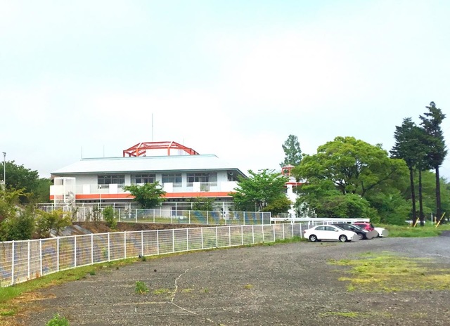オレンジシャトー富岳 施設外観