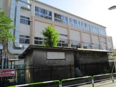 要小学校