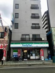 ファミリーマート　則武店