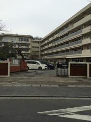 和名ケ谷小学校