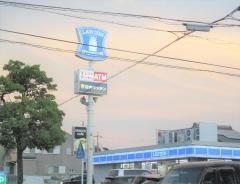ローソン　亀岡西町店