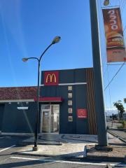 マクドナルド　11号松山店