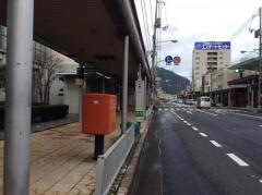 「本通り」バス停留所