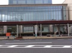 「本通り」バス停留所