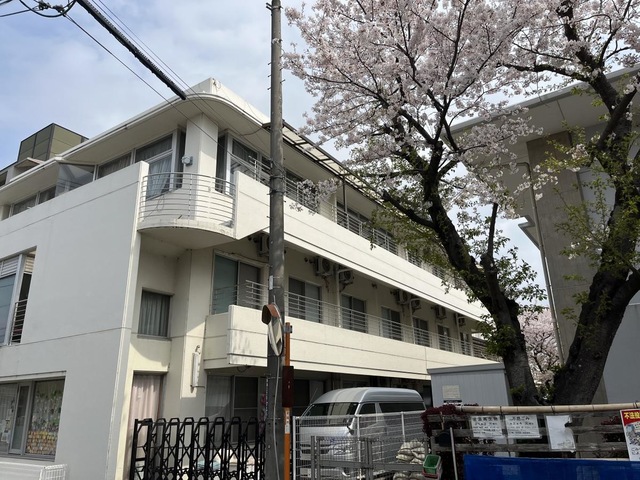 平塚養護老人ホーム 施設外観