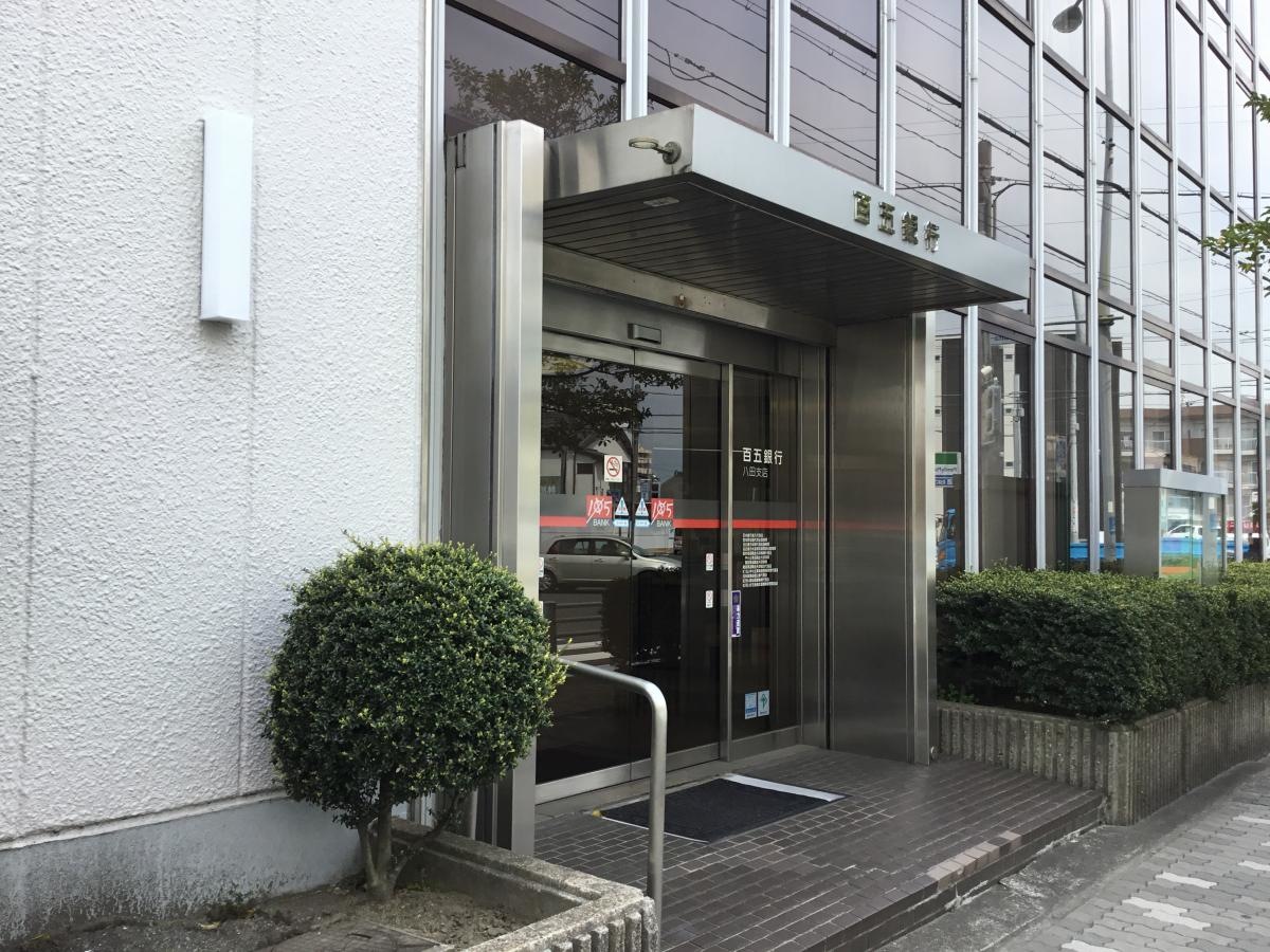 建物入り口