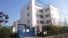 三箇牧小学校