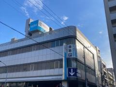 ウエインズトヨタ神奈川　丸子店