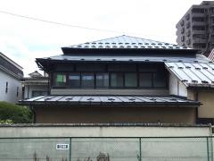 瀬川屋