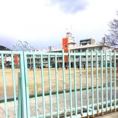 三篠小学校
