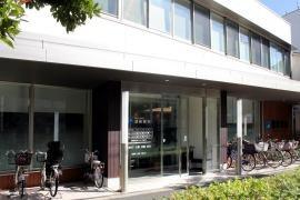 湖崎眼科本院