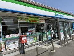ファミリーマート　都城山之口店